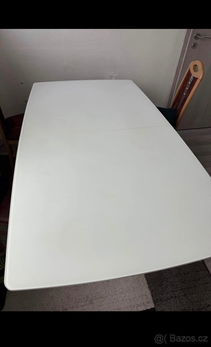 Jídelní stůl Novel - 2