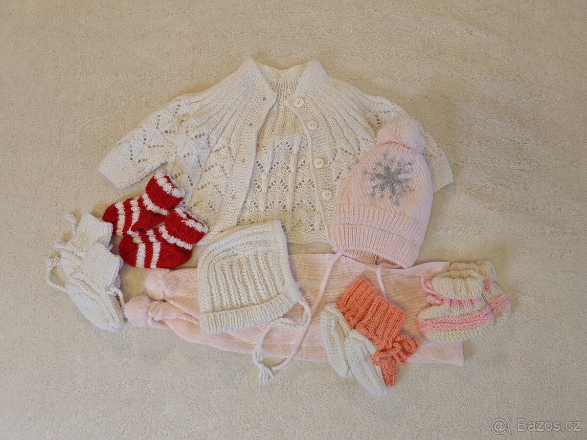 Sada pletených věcí pro miminko - 2