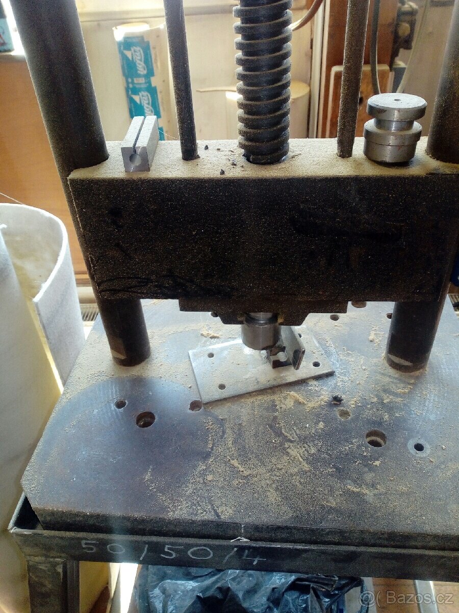 Lis ruční vretenovy - 2