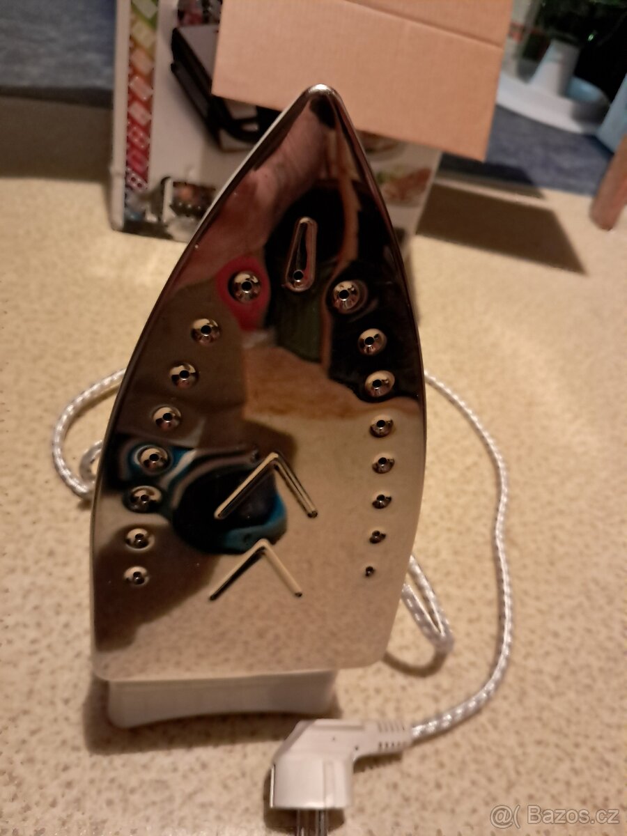 Žehlička Eta Nina - 2