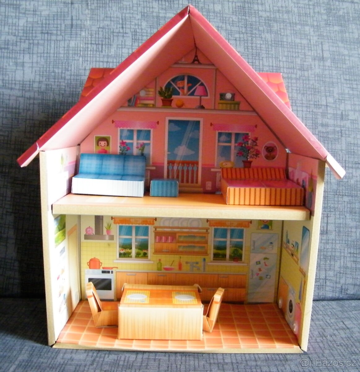 Domeček z kartonu - 2