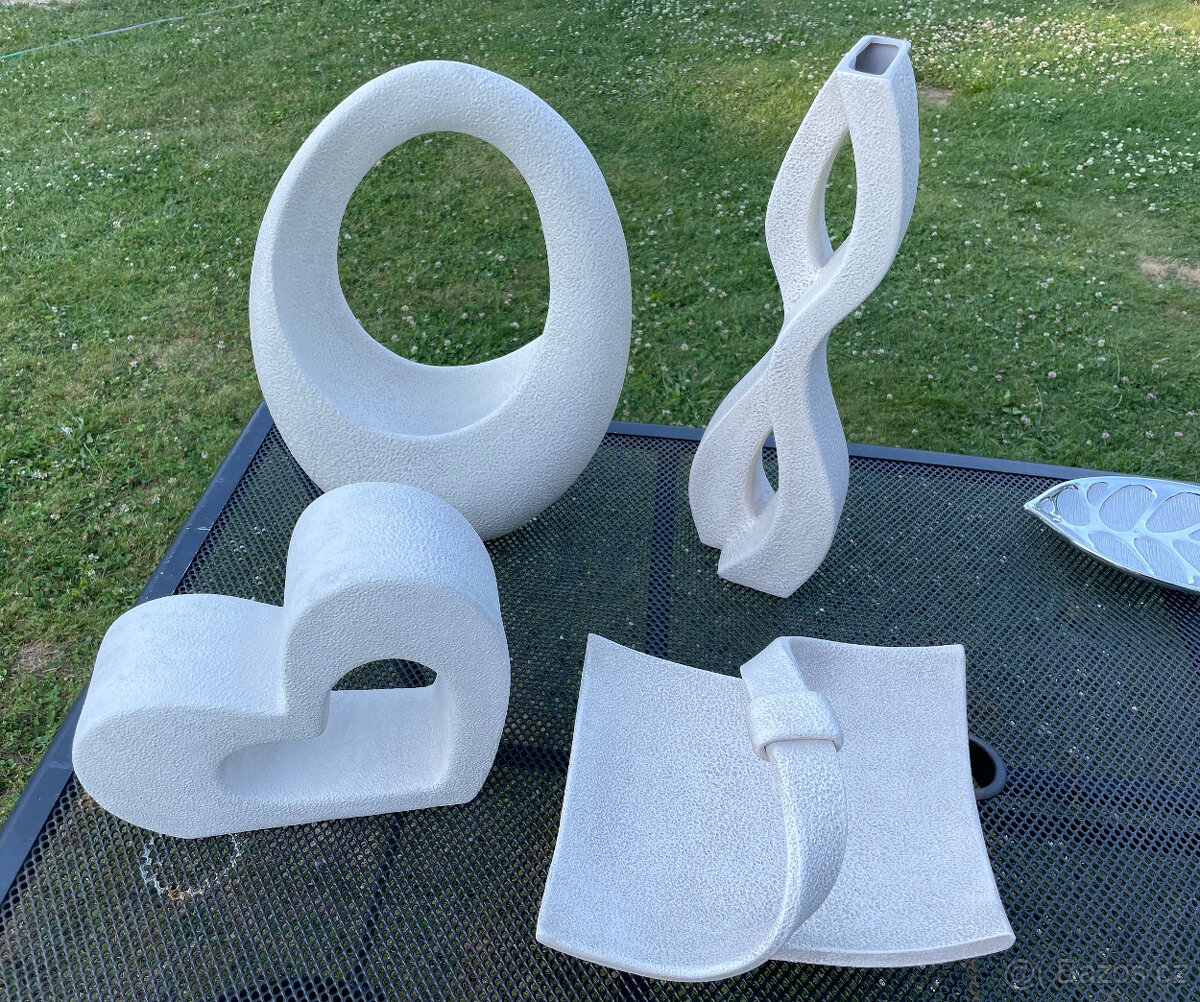 Keramické vázy a dekorace moderní - 7 kusů - 2