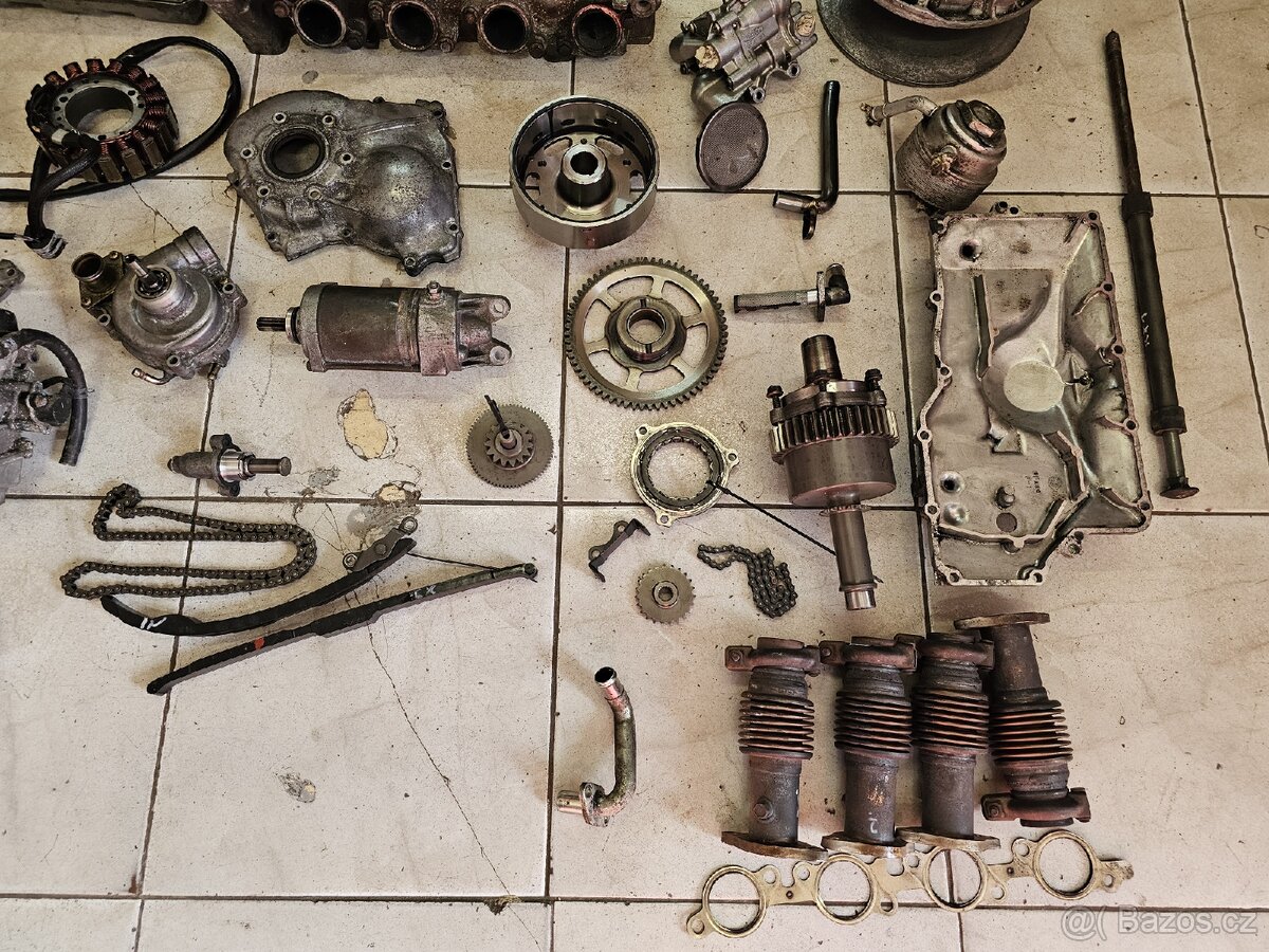 Části motoru Yamaha RX1 Warrior Vector 8ER - 2