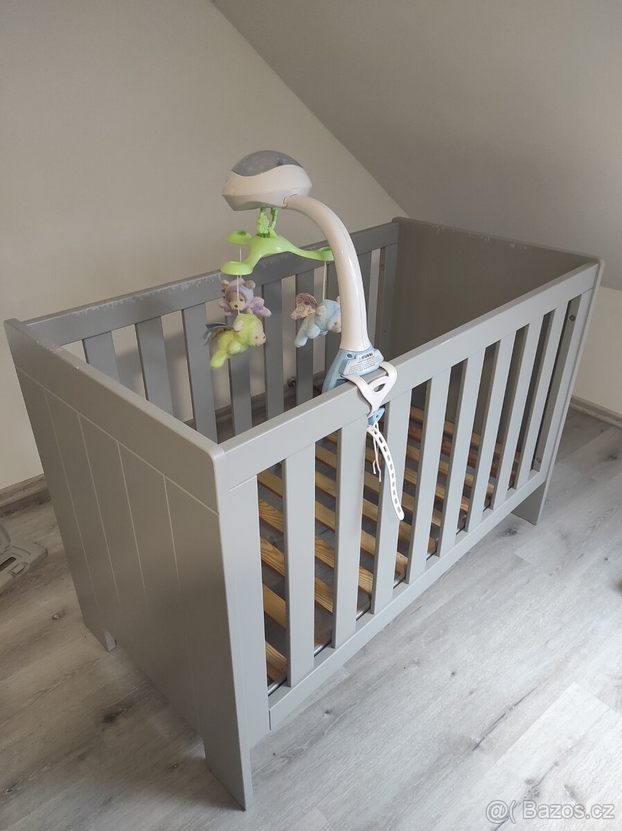 Postýlka s matrací - 2