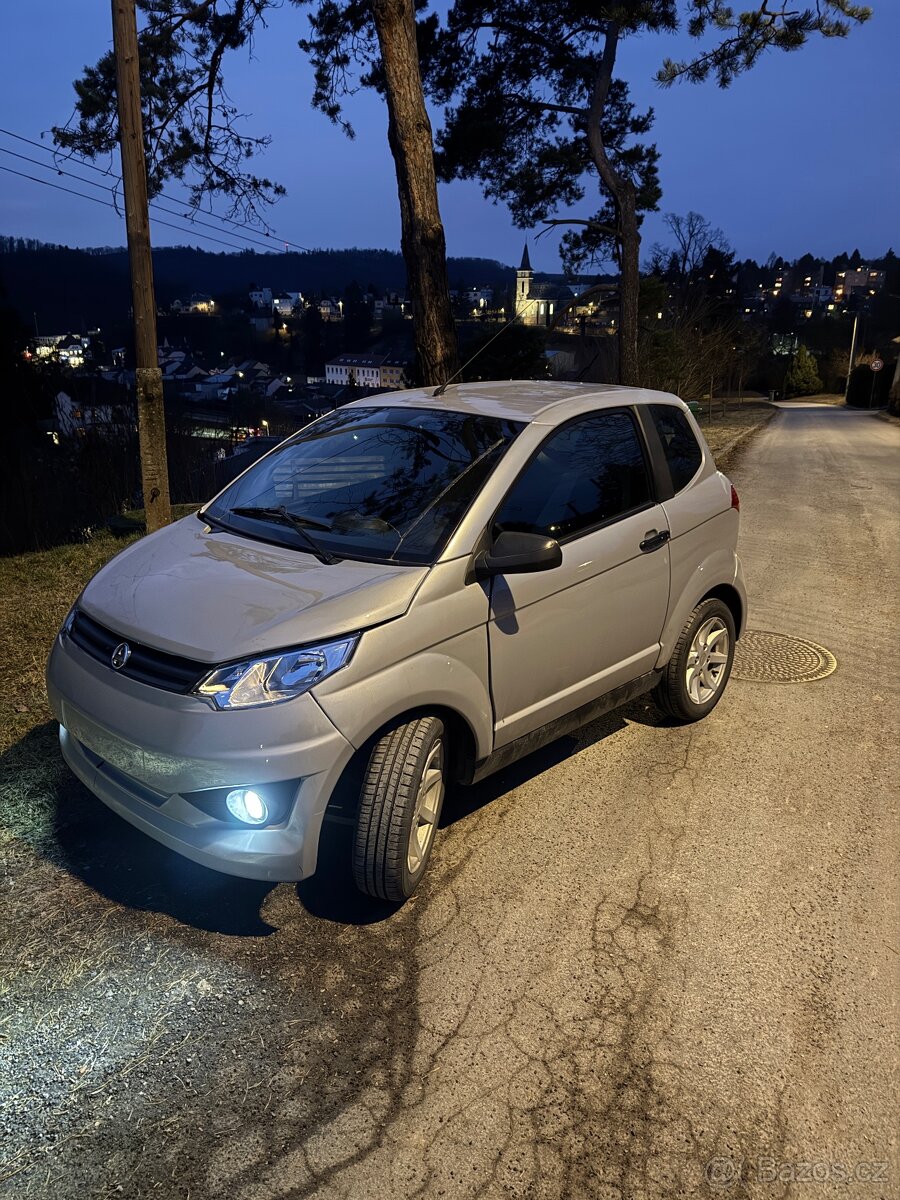 Aixam E-City - 2