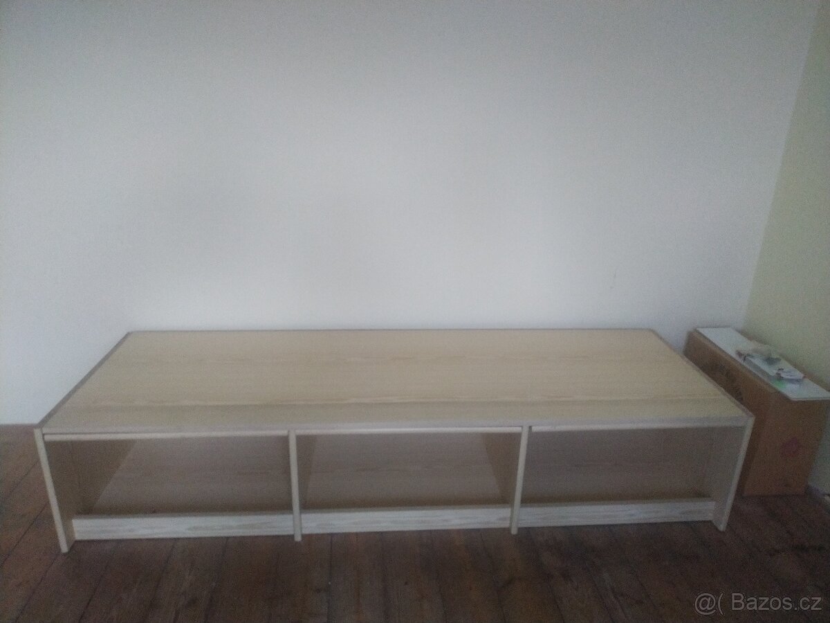 Podstavec pod skříň - 2
