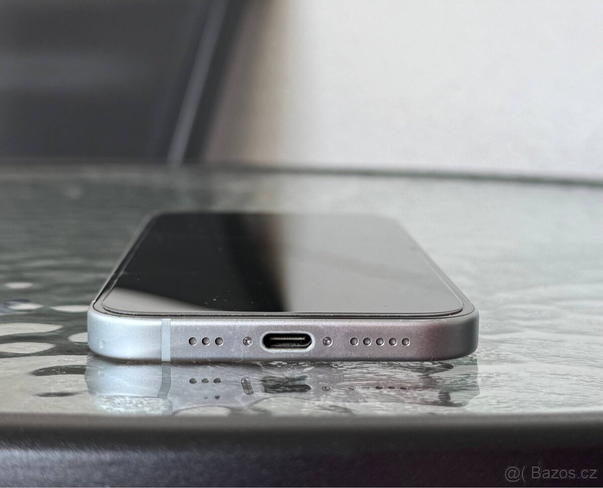 IPhone 15 128 gb modrý - 2