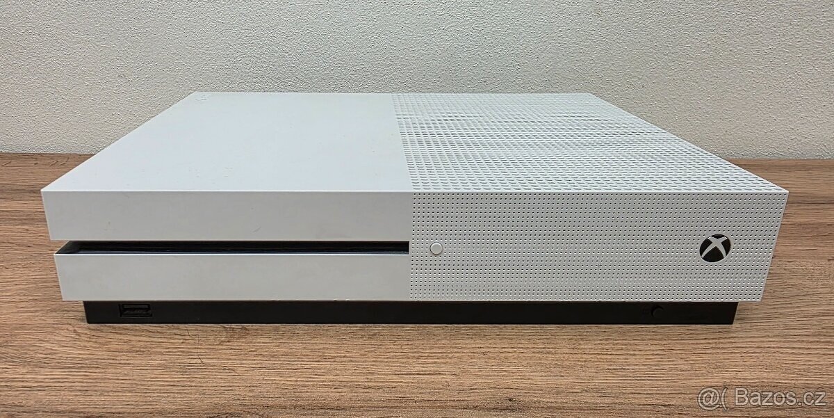 Xbox one s mechanikou 1.TB - 2