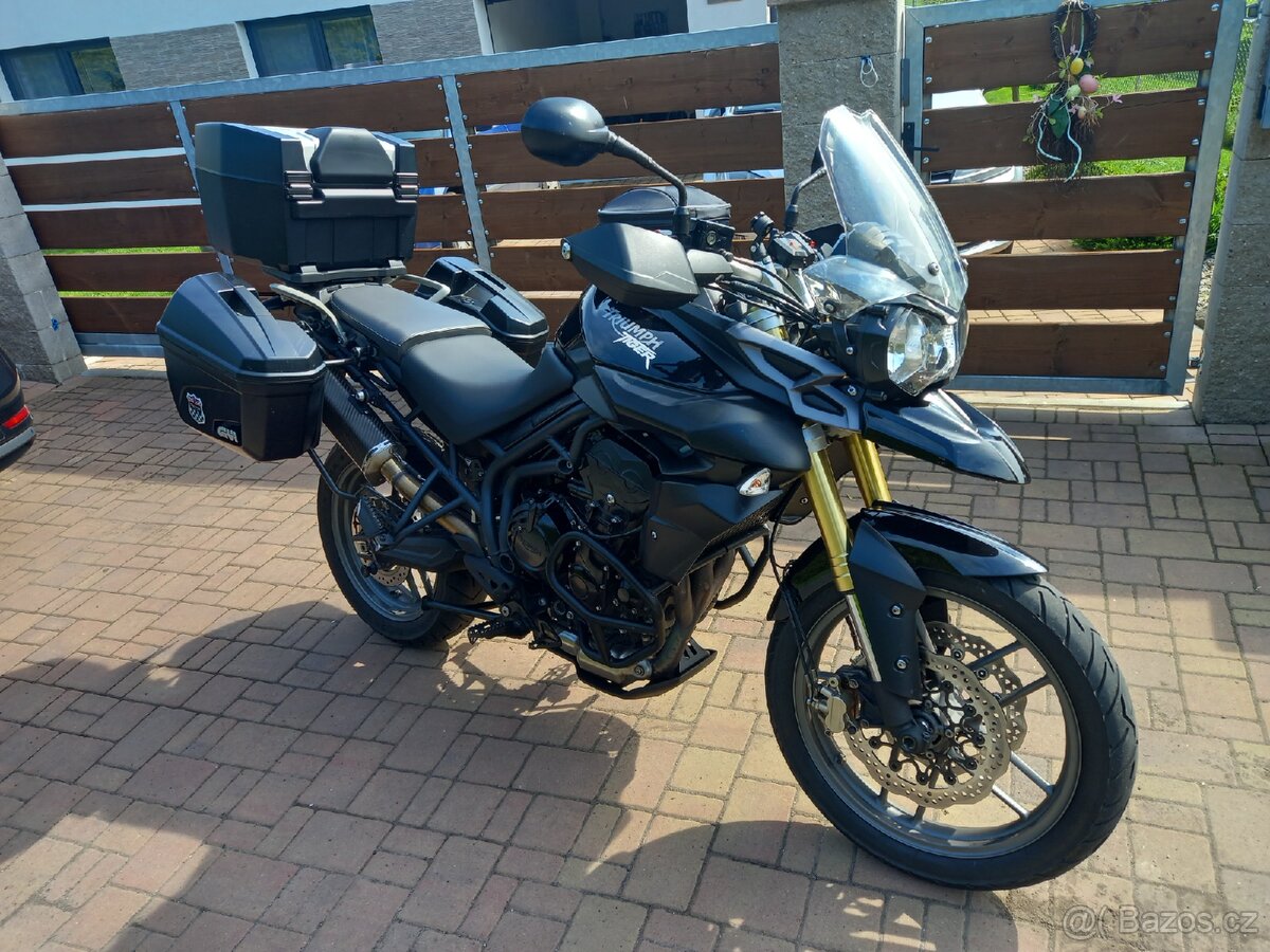 Triumph Tiger 800