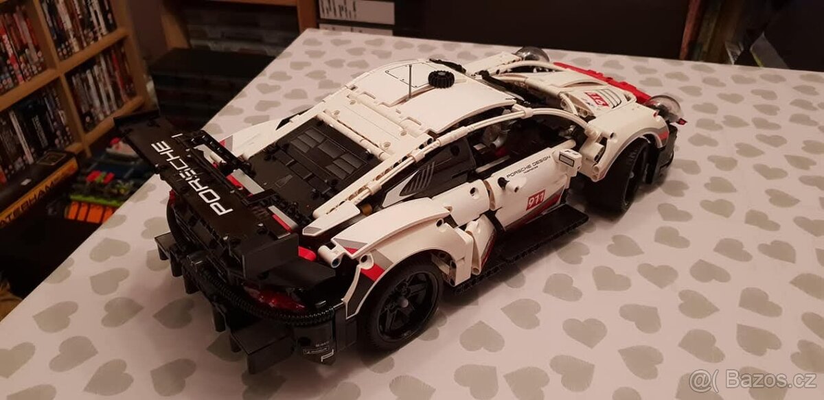 Stavebnice Porsche 911 RSR – plně kompatibilní s LEGO 42096 - 2