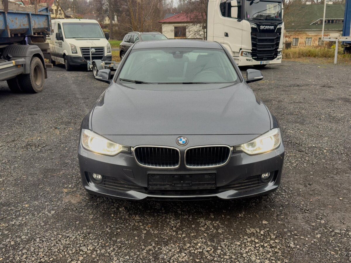 BMW Řada 320d, navi, xenon, kola - 2