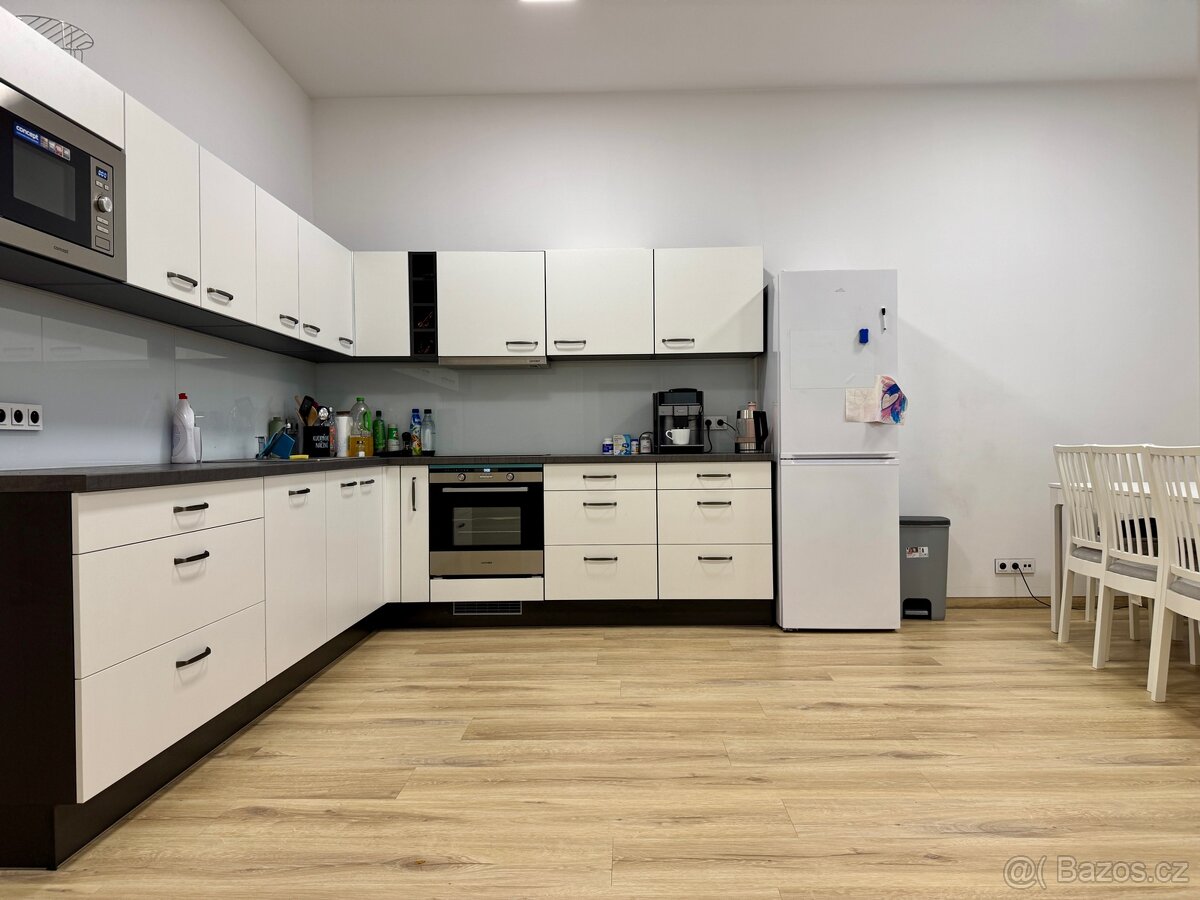 Pronájem moderního bytu 3+kk, Slušovice, ul. Dostihová. - 2