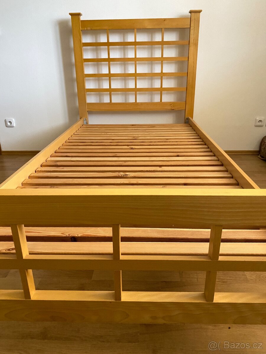 Jednolůžková postel,masiv - 2