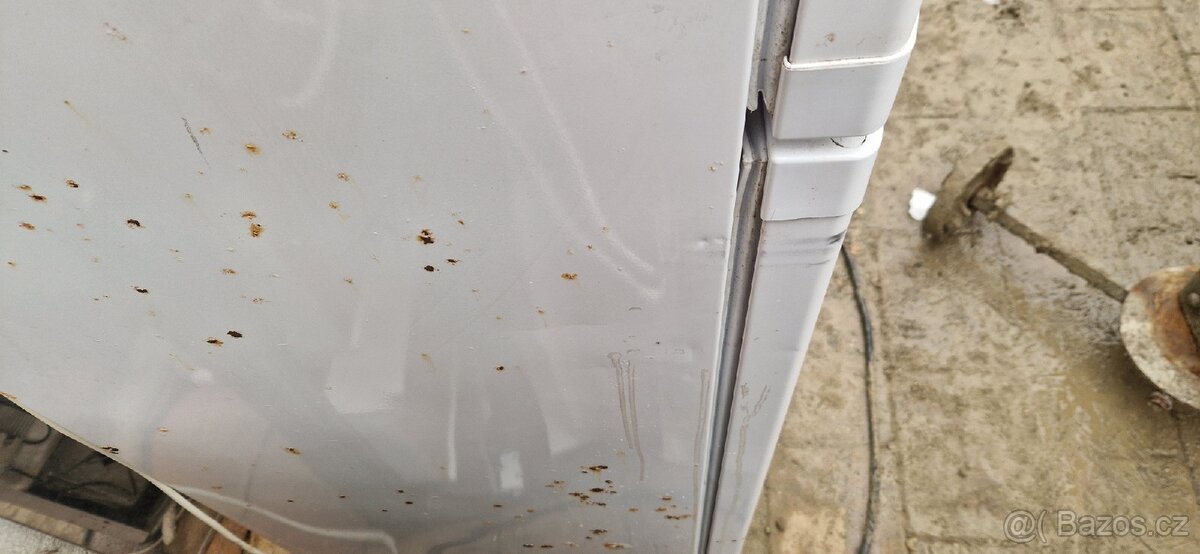 Lednice s mrazakem - 2
