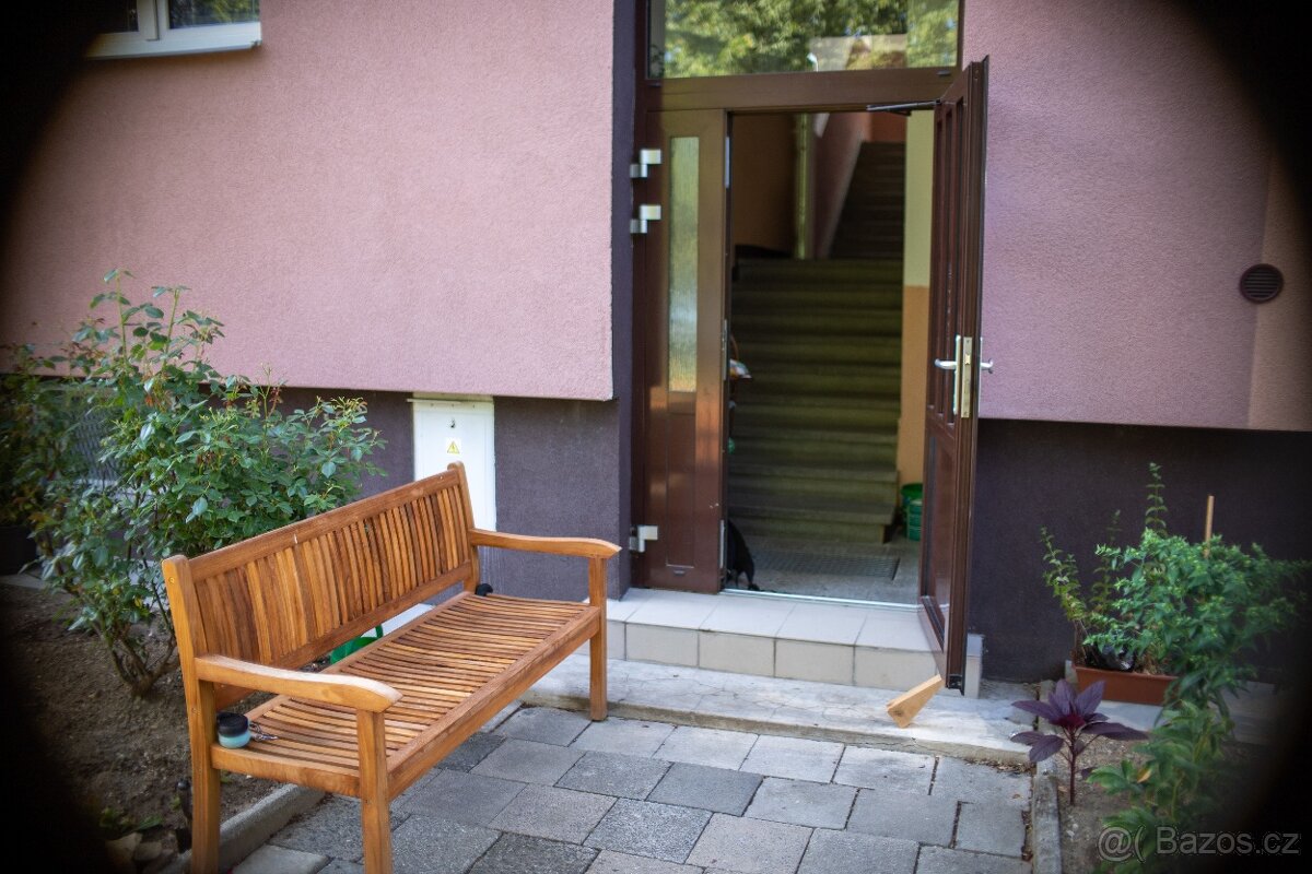 Prodej bytu 3+kk, 1NP/4NP, 68m2, na ul. Resslova, Ostrava-Po - 2