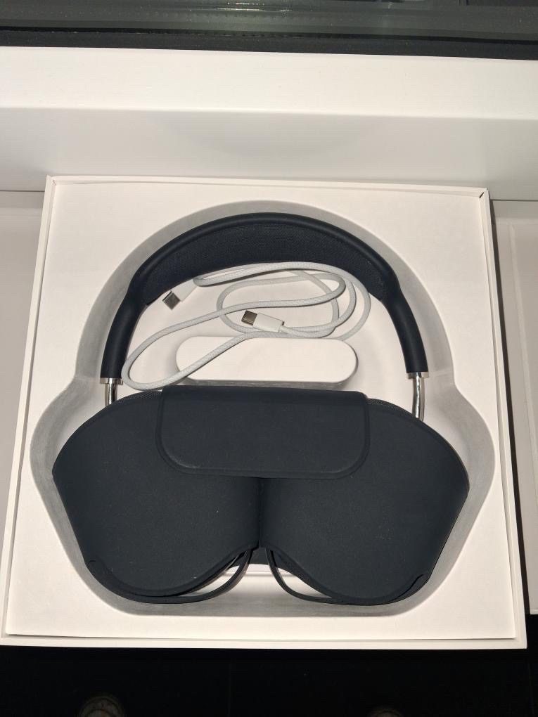 Airpods Max gen. 1 - 2