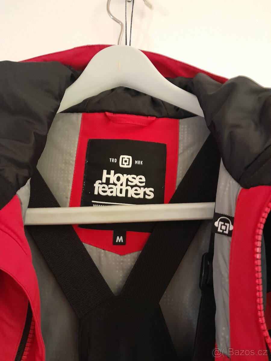 PRODÁM souprava HorseFeathers "M" - 2