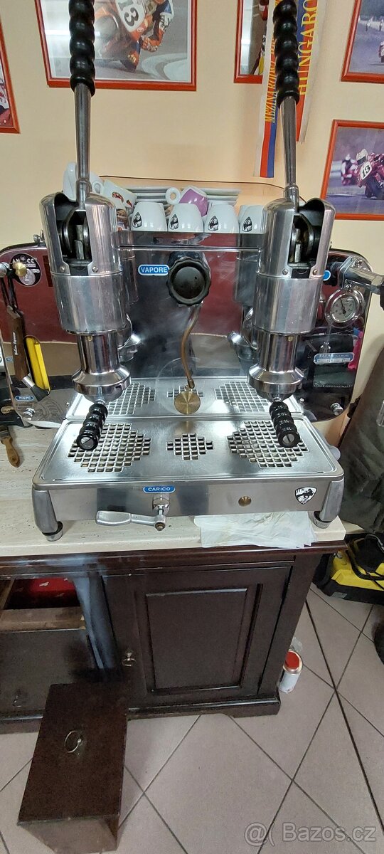 Pákový kávovar FAEMA PRESIDENT - 2