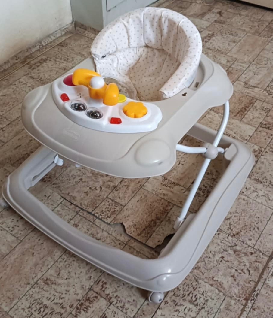 Dětské chodítko - 2