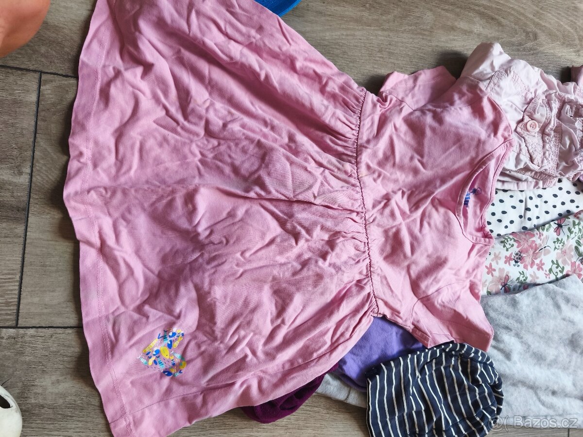 Balík oblečení - 2