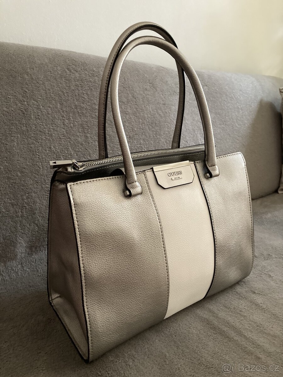 Nová kabelka GUESS - 2