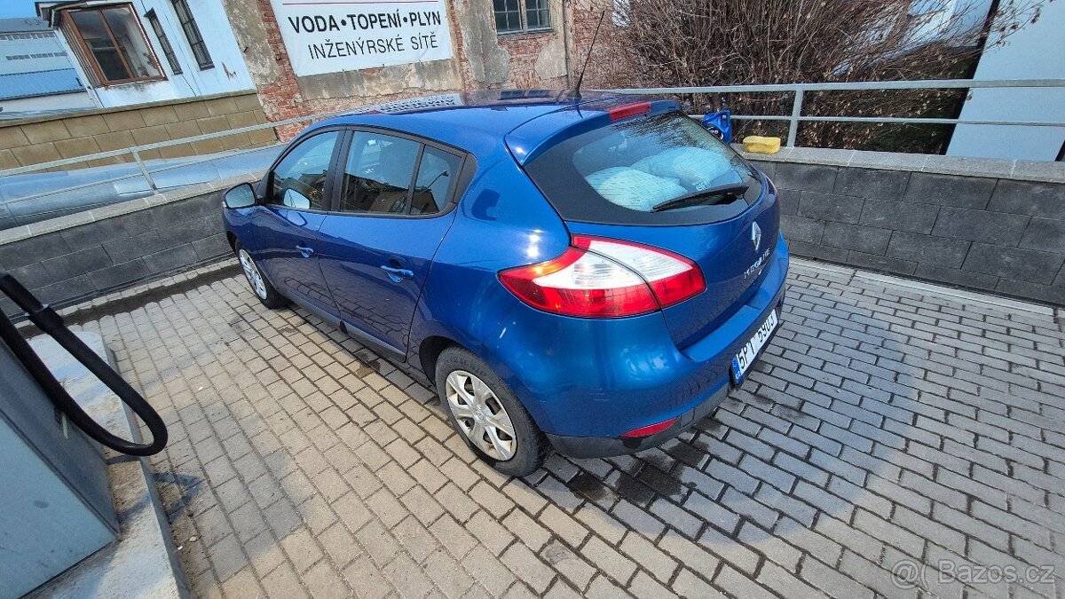 Renault Megane III 1,6 benzin - 2
