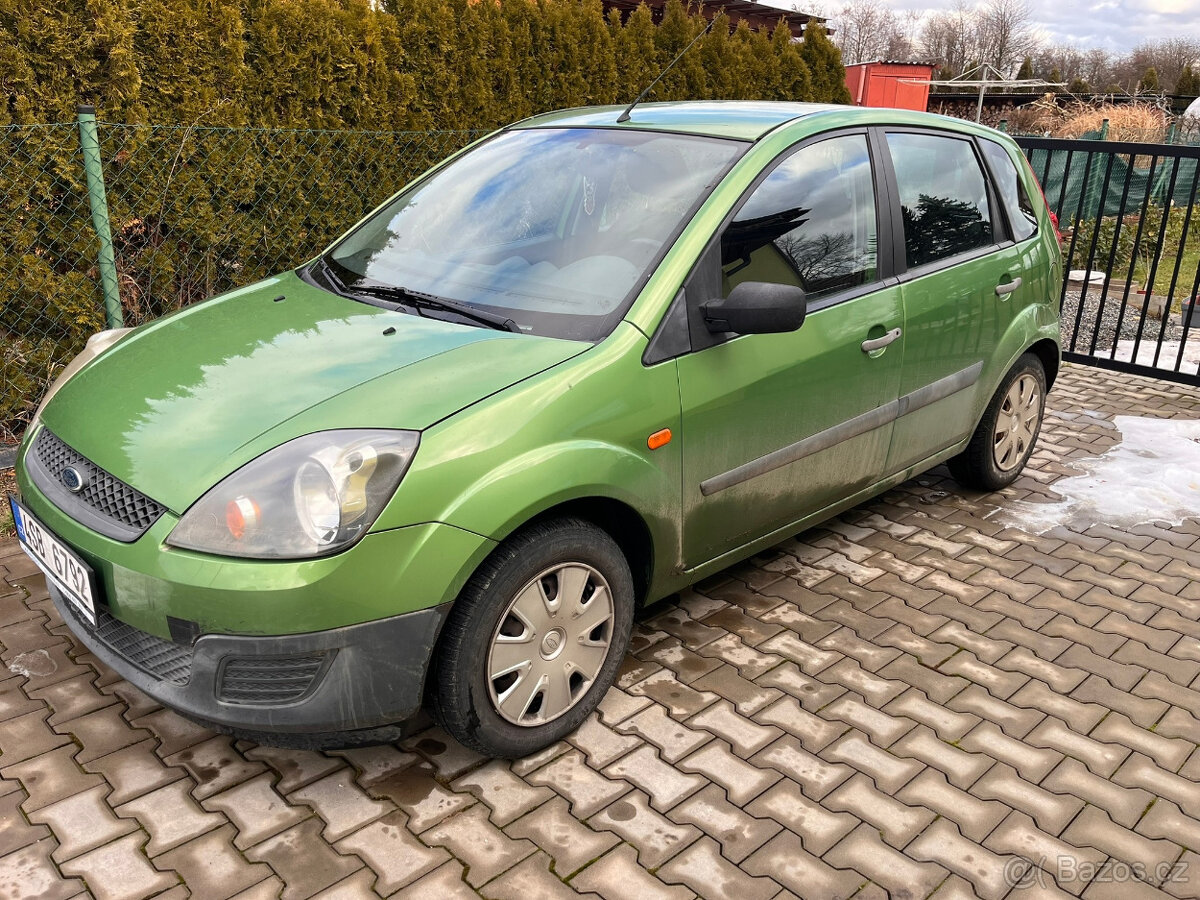 prodám Ford Fiesta 1,3 44kw , 2006 - 2