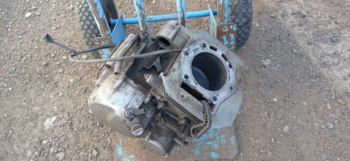 Motor Xf Frevind 650 suzuki - 2