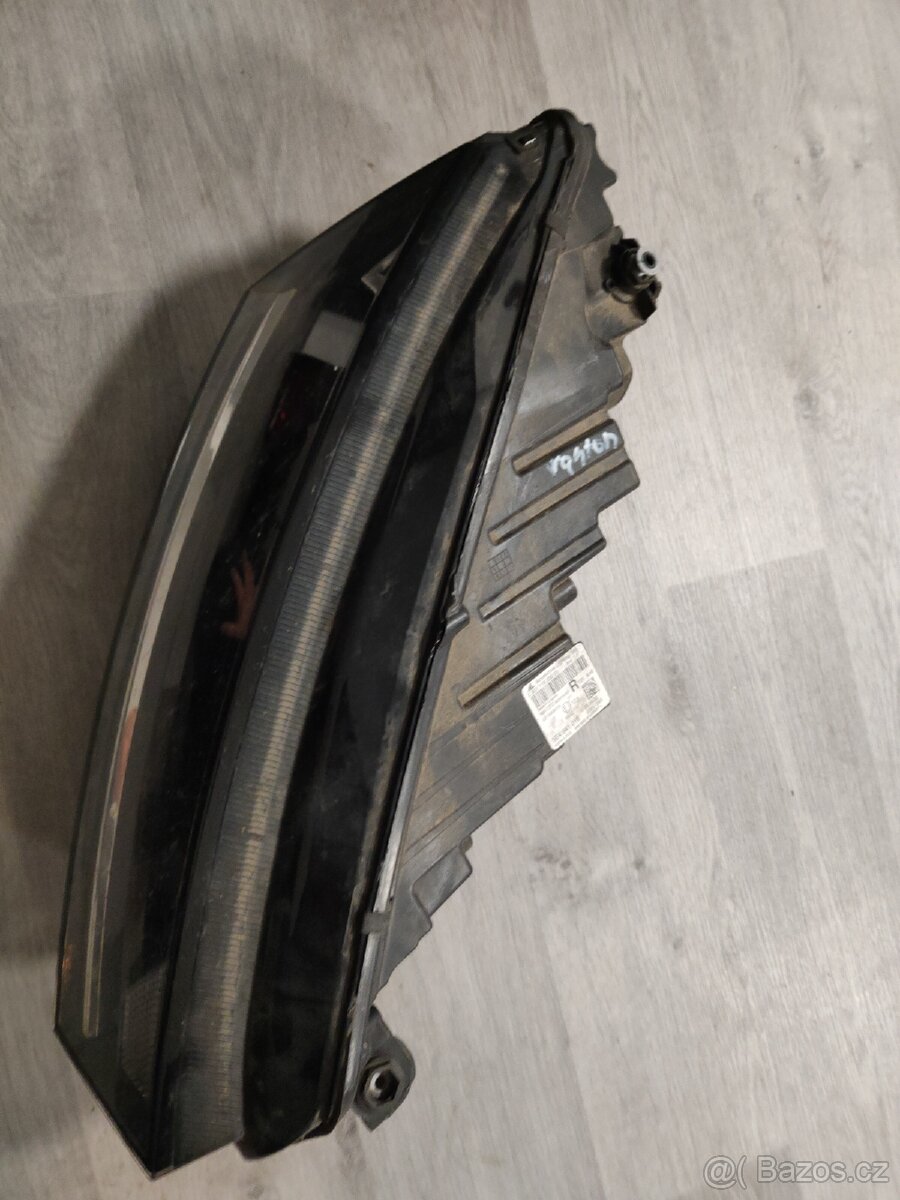 Škoda Octavia 4 PP světlo 5E4941016 - 2