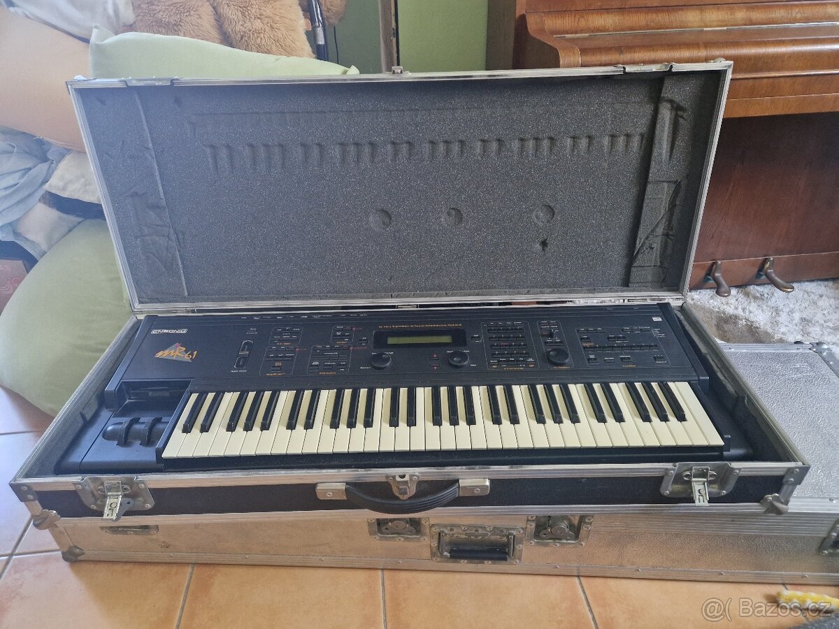 Ensoniq MR 61 - 2