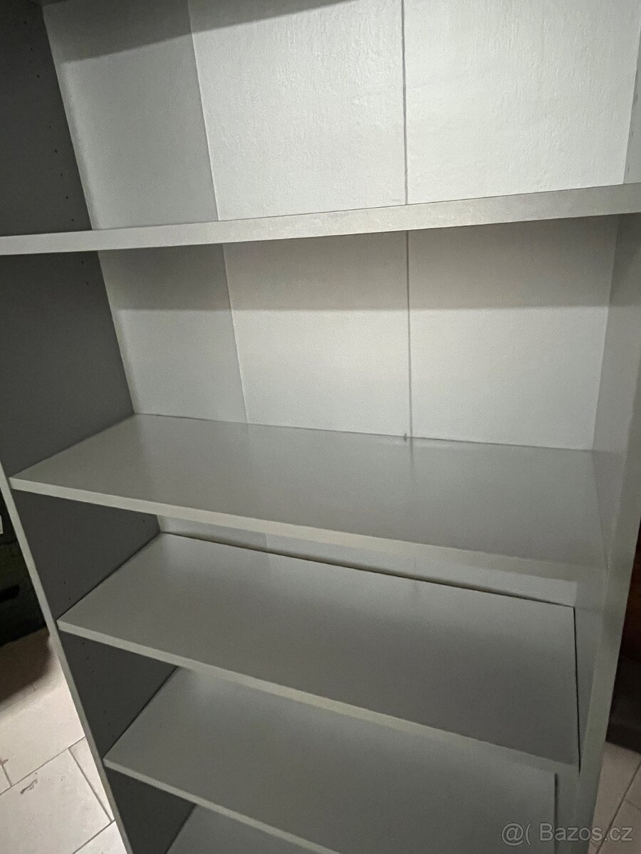 Knihovna Billy Ikea - 2