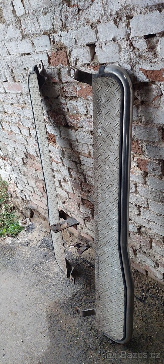 Nášlapy na LC 90 - 2