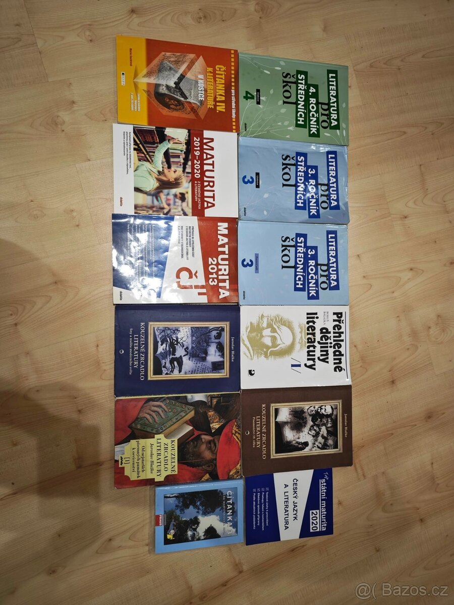 Velké množství učebnic pro střední školy - 2