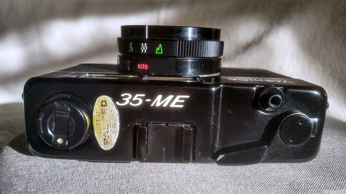 Yashica 35-ME 38 mm f/2,8 35mm fotoaparát - 2