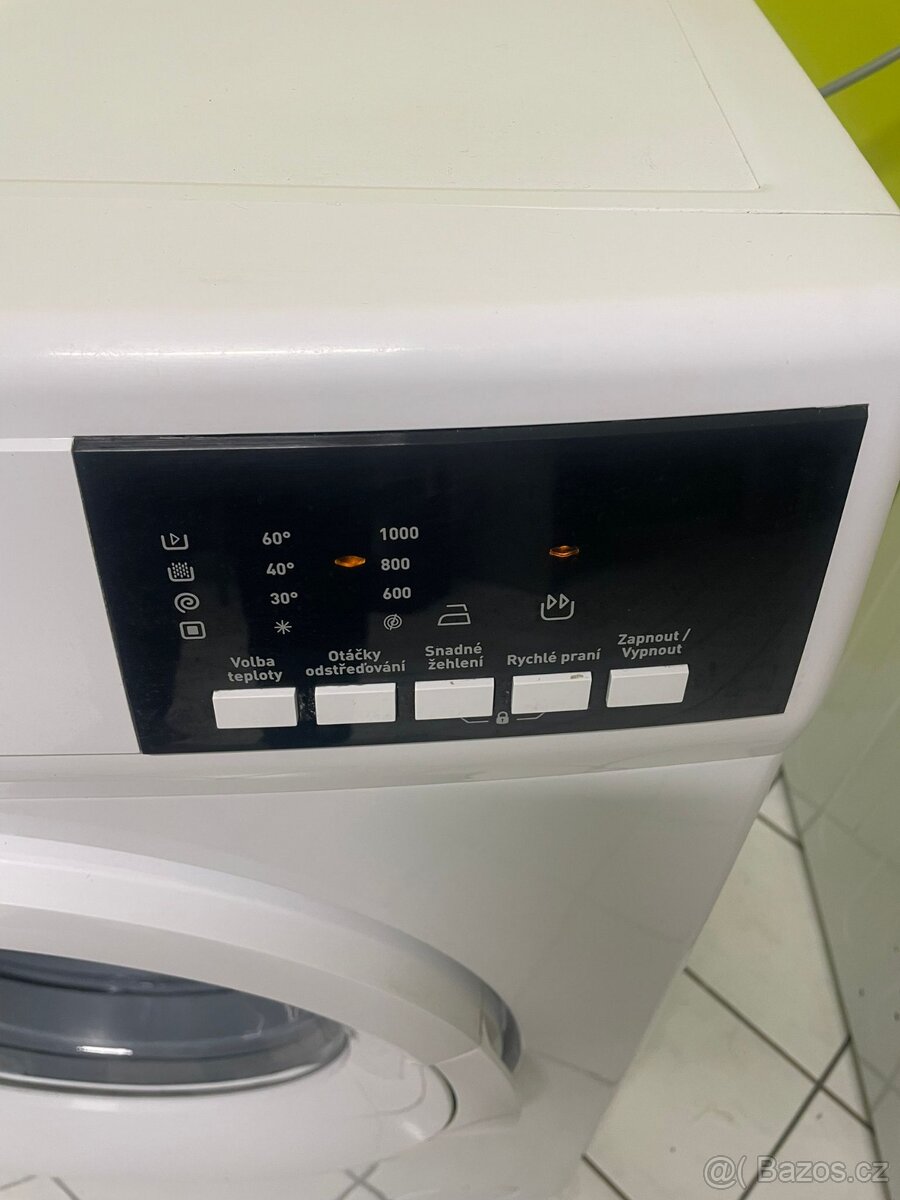 Pračka Romo RWF1050A. - 2