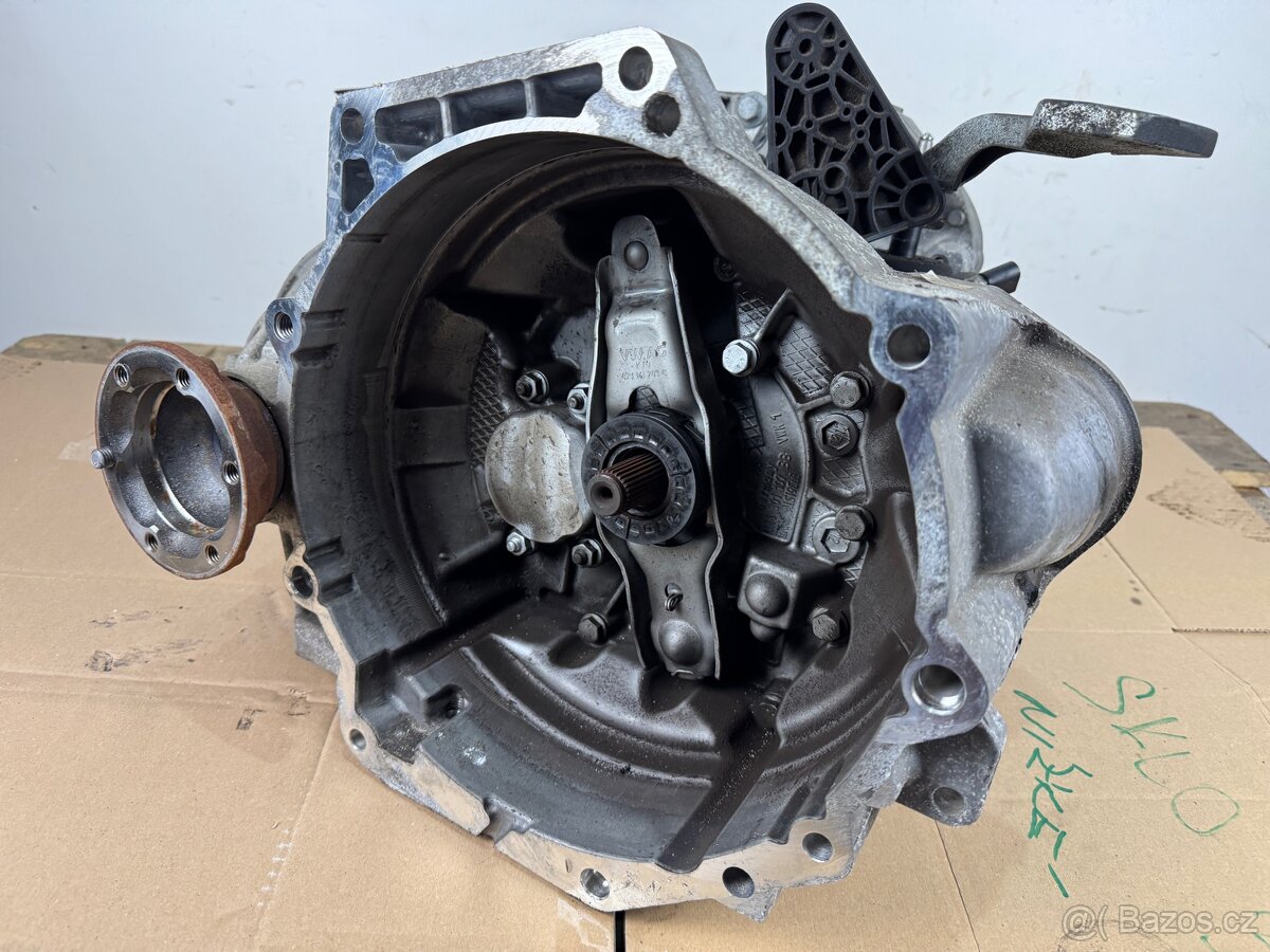 Manuální 6ti stupňová převodovka SAP - 2