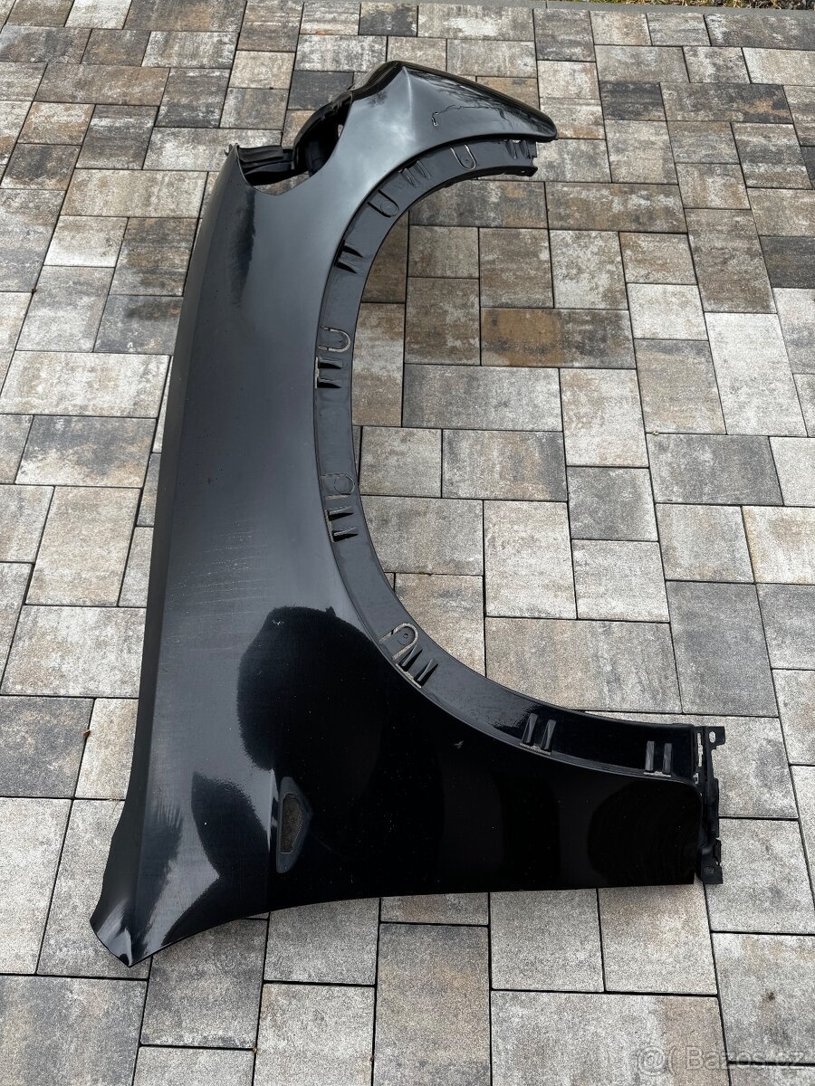 Pravý blatník bmw X5 E70 - ORIGINAL BMW - 2