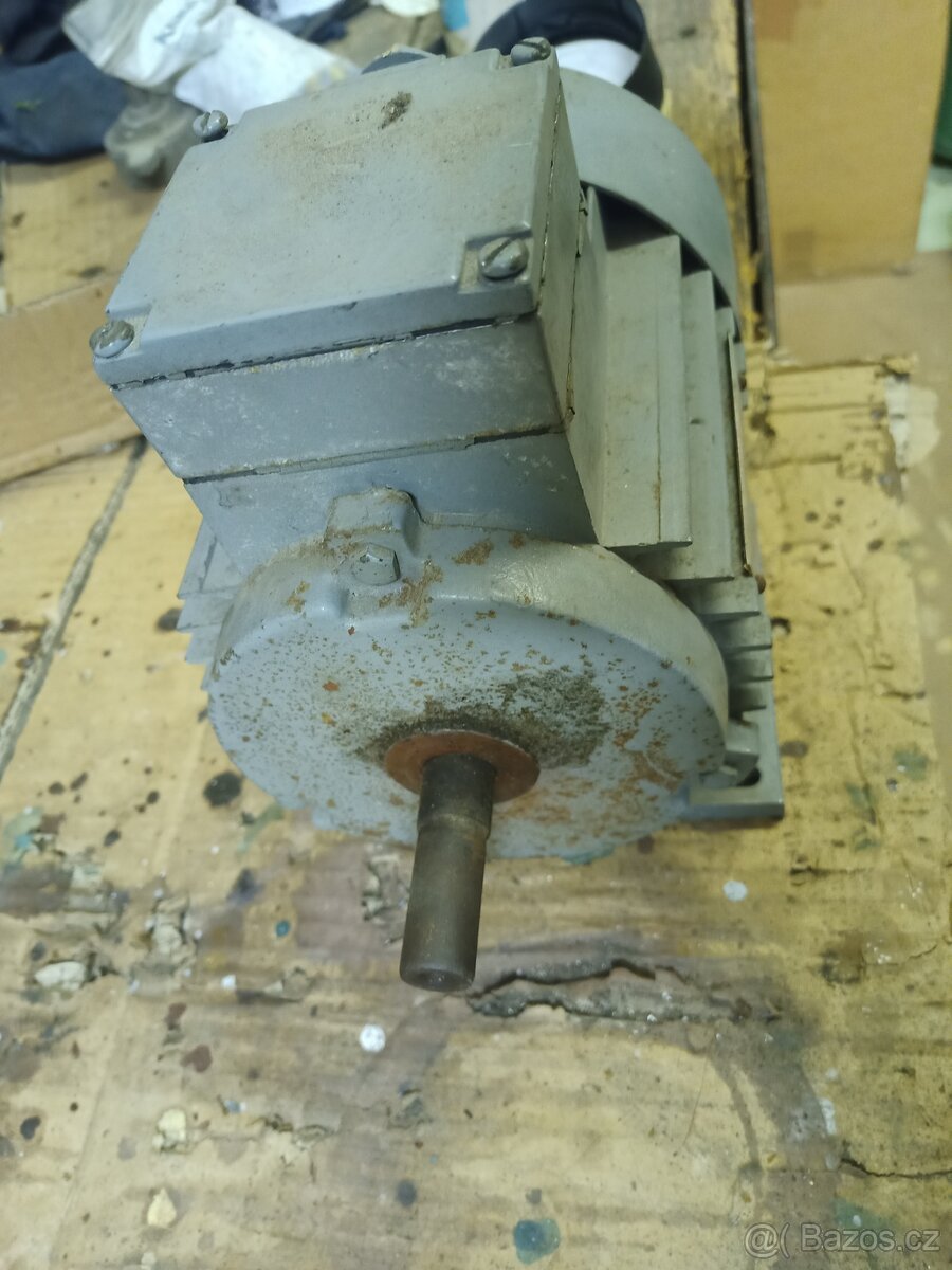 Elektromotor 380V/ 250W - 2