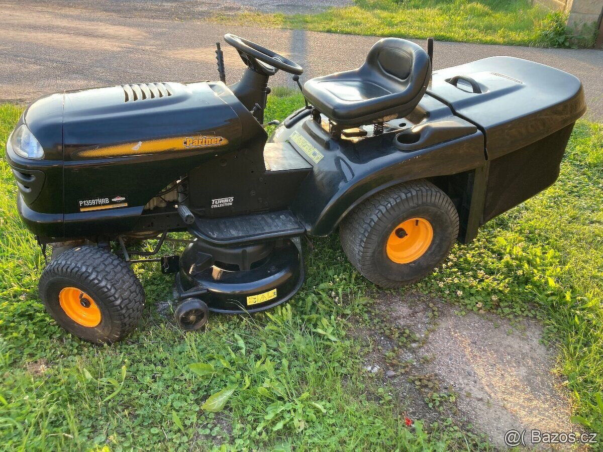 Zahradní traktor MC Culloch ,Husqvarna - 2