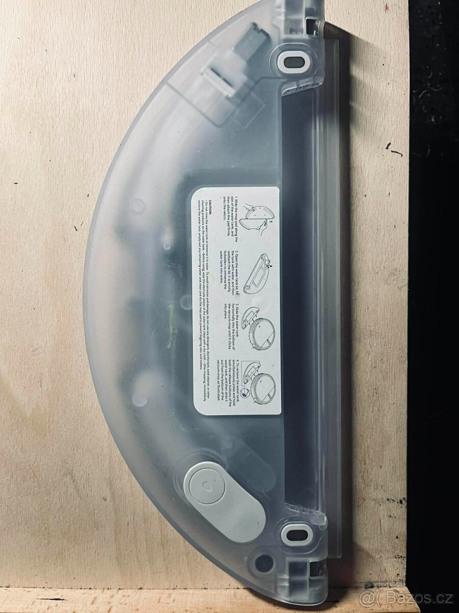 Roboticky vysavac Xiaomi - 2