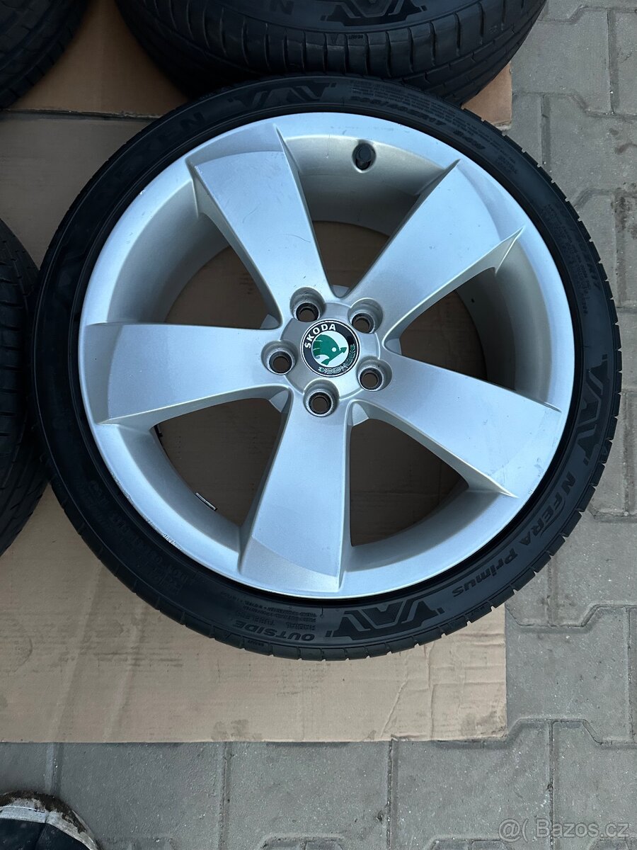 Alu Kentaur 17, pneu 7mm - 2