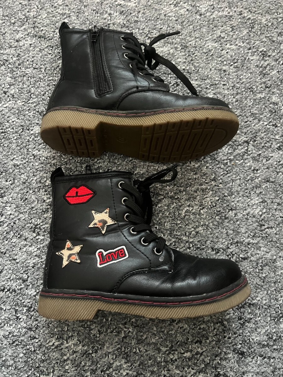 Dětské dívčí černé vyteplené traktorky vel. 27 - 2