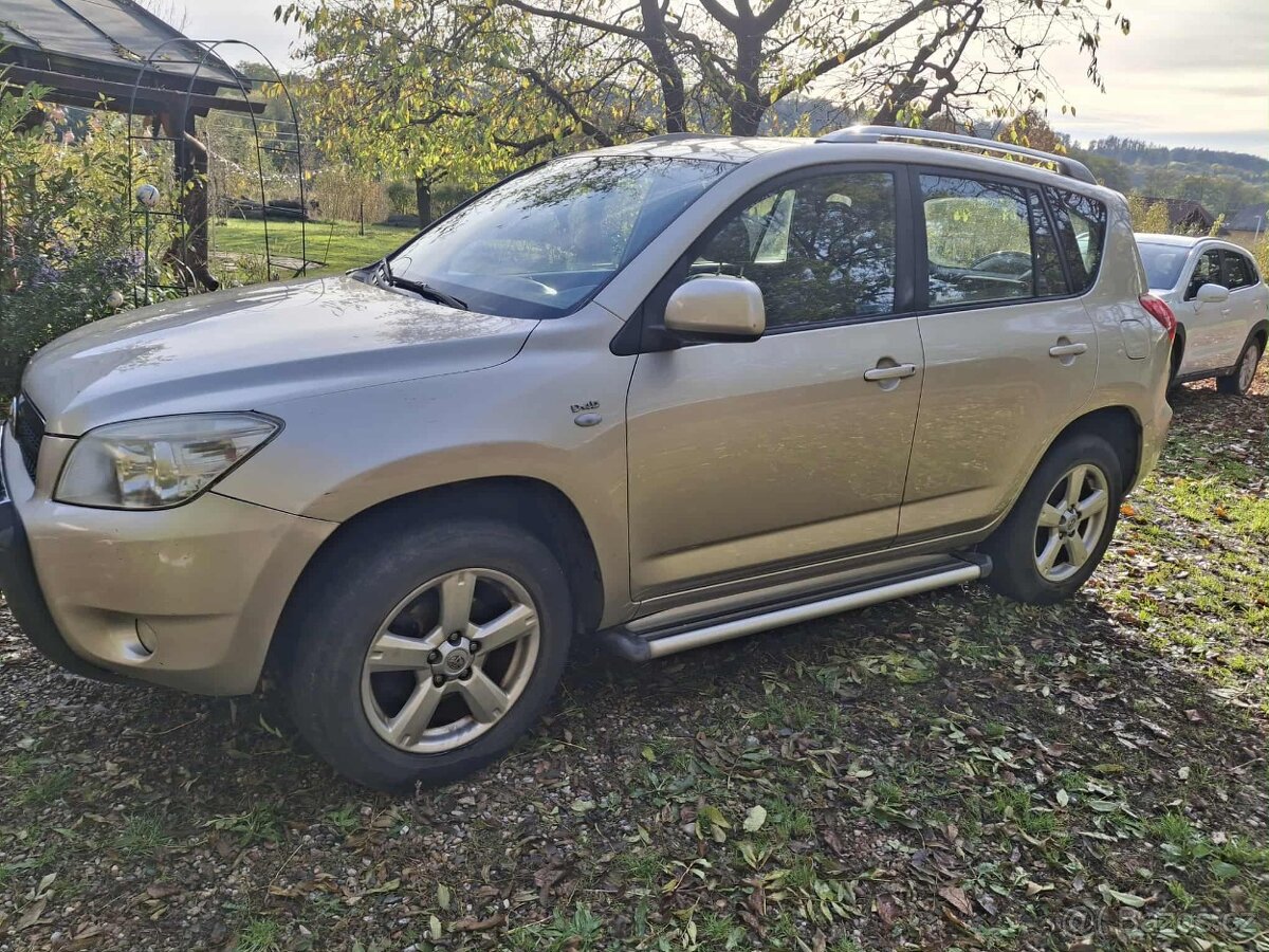 Prodej Toyota Rav4 - 2