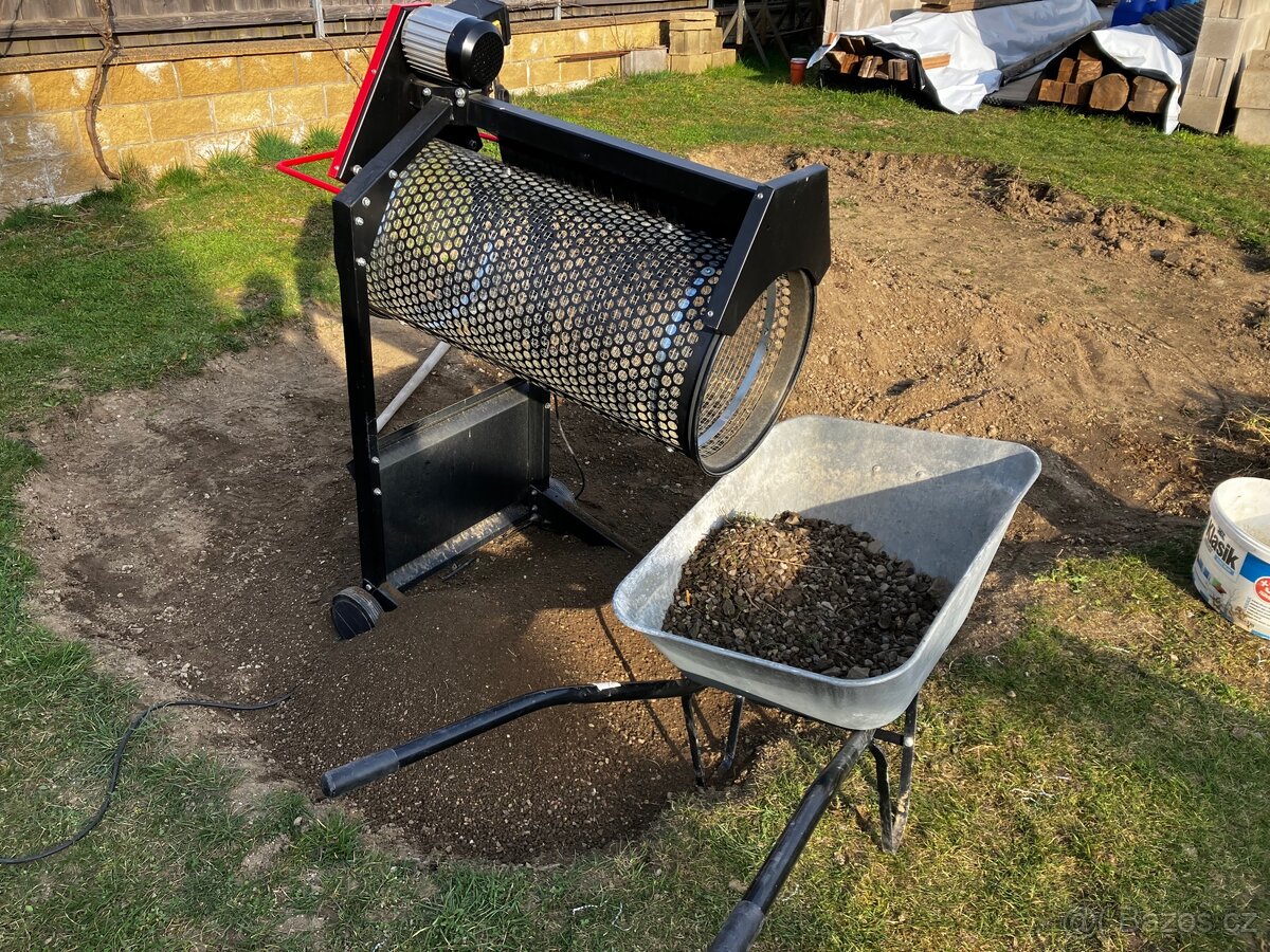 Katrovačka, přesívačka, prosévačka zeminy - 2