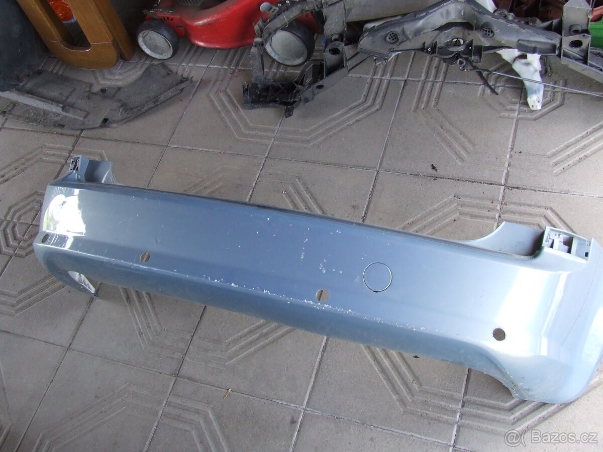 Prodám náhradní díly Ford C-Max 03-10 (i facelift) - 2