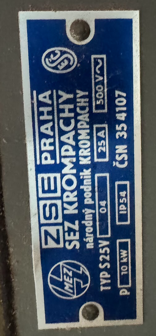 Zakracovací pila TOS - 2