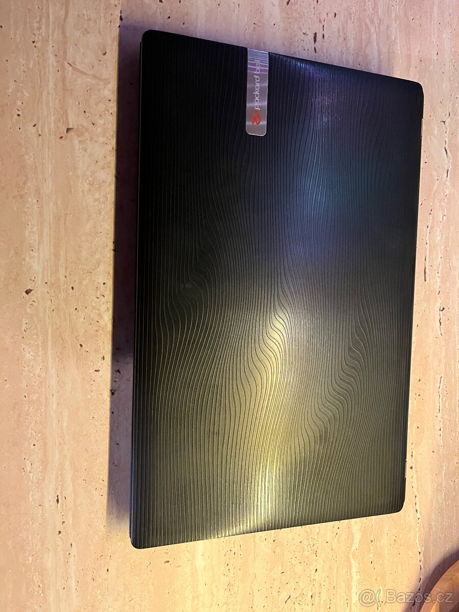 Packard Bell EasyNote PEW92 - 2