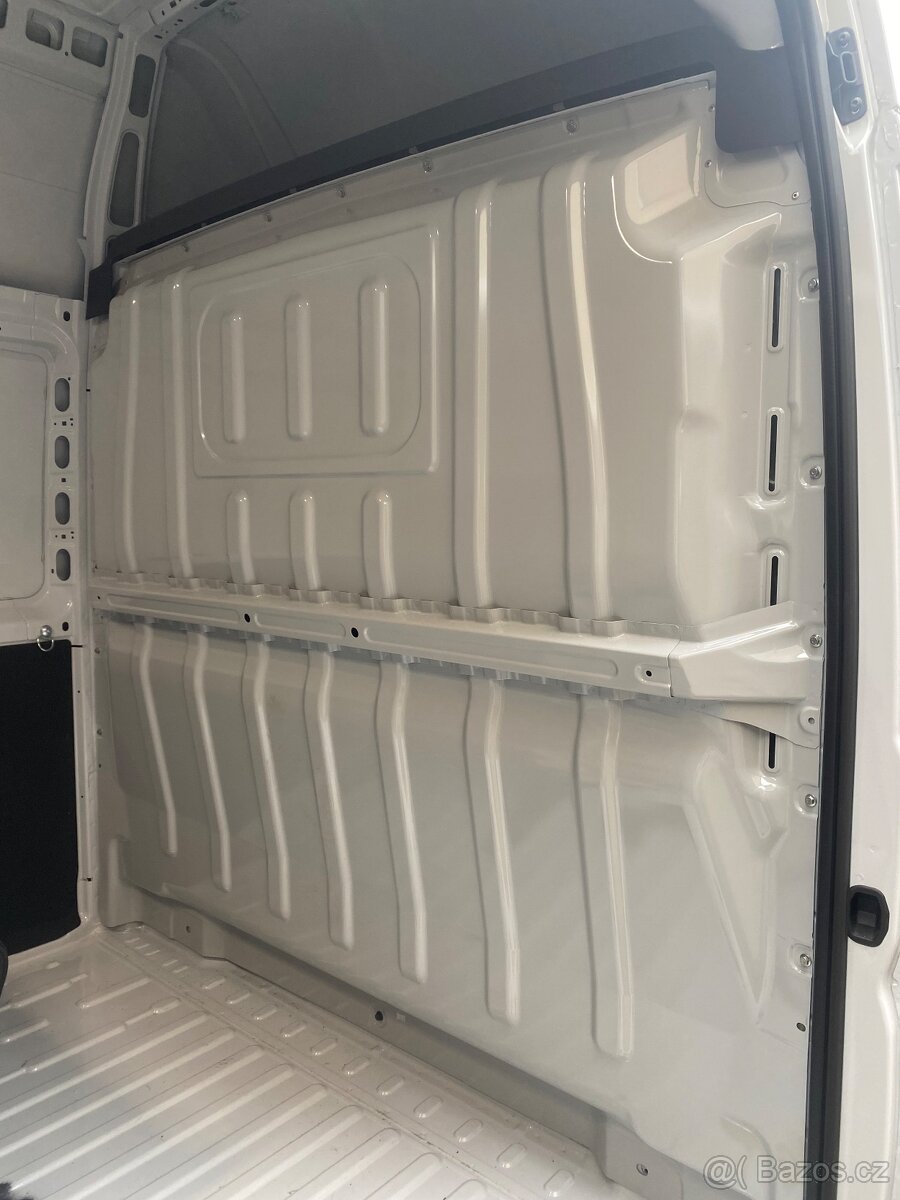 Dělicí příčka - Nová - 2