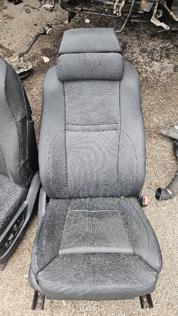 Bmw E70 sedačky - 2