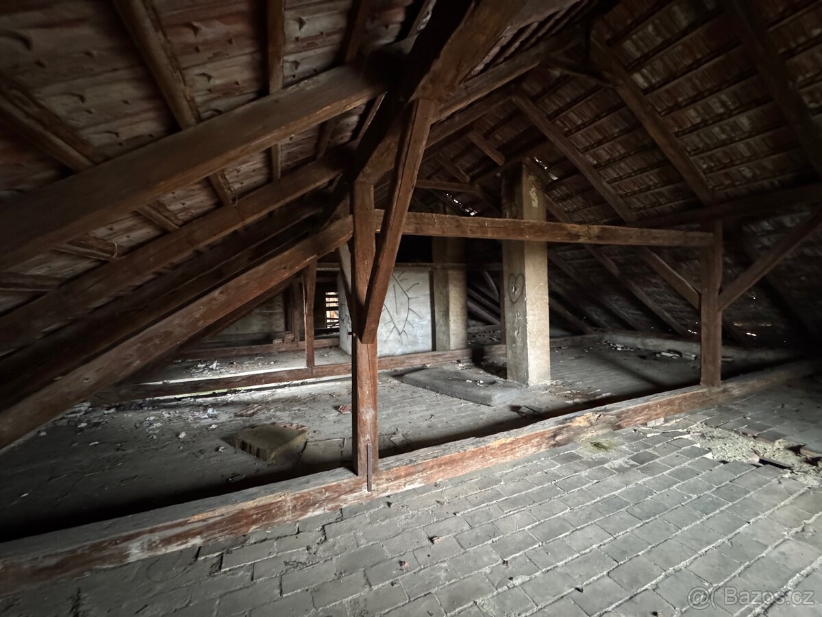 Trámy krovy historické - 2